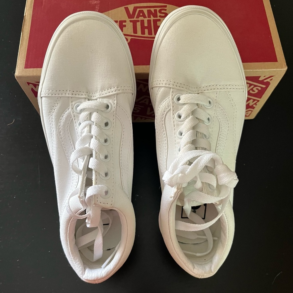 NEW Old Skool Shoe Sneaker True White Size 5.5 - Picture 5 of 8